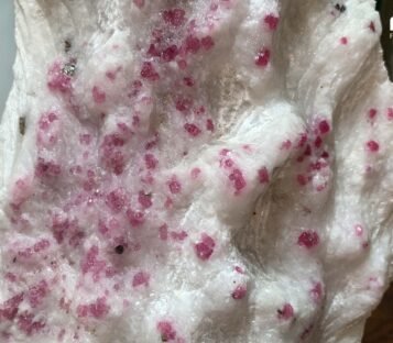 Gemstone Crystals Luc Yen CDQ31 2