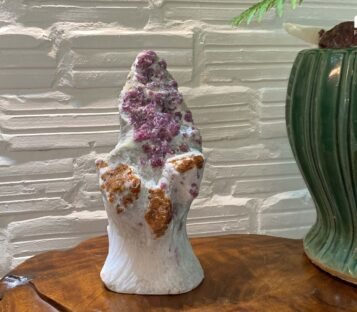 Gemstone Crystals Luc Yen CDQ35