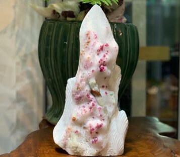 Gemstone Crystals Luc Yen CDQ43