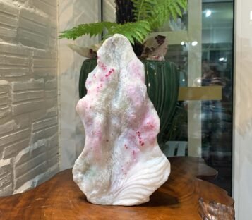 Gemstone Crystals Luc Yen CDQ49