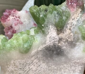 Gemstone Crystals Luc Yen CDQ51 5 Gemstone Crystals Luc Yen CDQ51 2