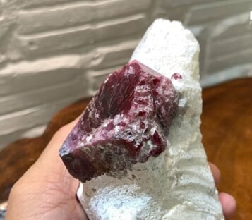 Gemstone Crystals Luc Yen CDQ55 2