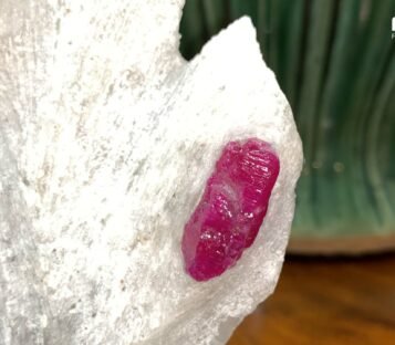 Gemstone Crystals Luc Yen CDQ63 5 Gemstone Crystals Luc Yen CDQ63 2