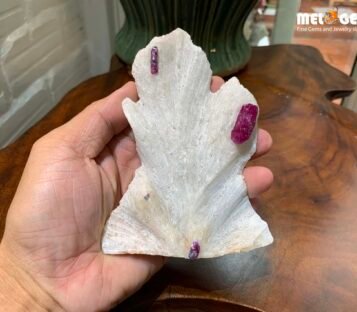 Gemstone Crystals Luc Yen CDQ63 4 Gemstone Crystals Luc Yen CDQ63 3