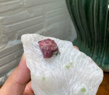 Gemstone Crystals Luc Yen CDQ65 2