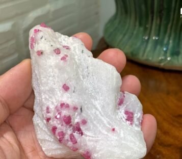 Gemstone Crystals Luc Yen CDQ67 3 Gemstone Crystals Luc Yen CDQ67 2