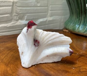 Gemstone Crystals Luc Yen CDQ72