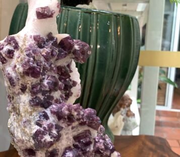 Gemstone Crystals Luc Yen CDQ77 2