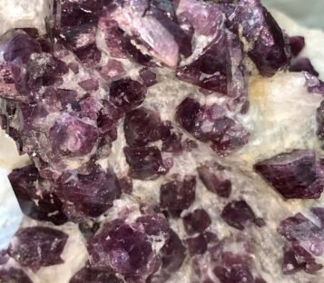 Gemstone Crystals Luc Yen CDQ77 3