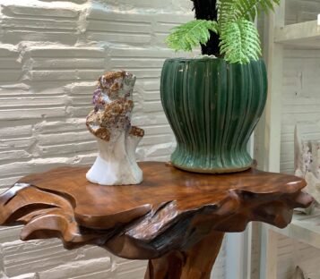 Gemstone Crystals Luc Yen CDQ79