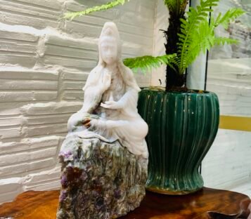 Gemstone Crystals Luc Yen CDQ83