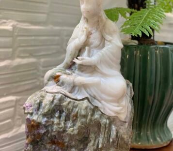 Gemstone Crystals Luc Yen CDQ83 4 Gemstone Crystals Luc Yen CDQ83 2