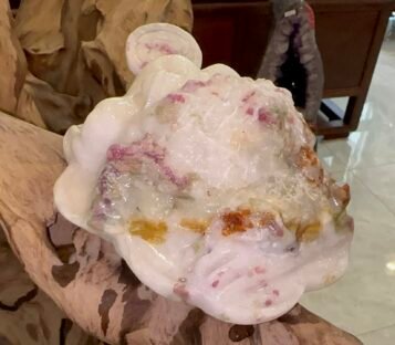 Gemstone Crystals Luc Yen CDQ95 4