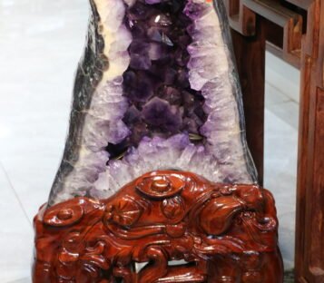Natural Amethyst Cave Unpolished Shell 32,6kg HTA0002