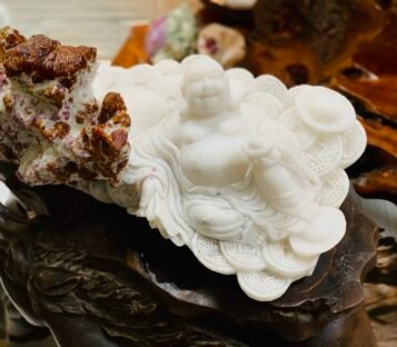 Natural Crystal God of Wealth Statue Luc Yen TTT002