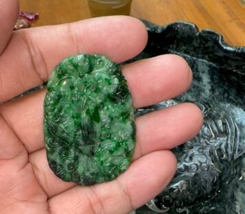 Natural Jade Feng Shui Dragon Statue TPT39 3