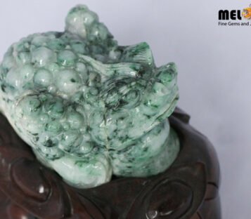 Natural Jade Feng Shui Good Luck Wealthy Frog With Coin TPT04