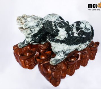 Natural Jade Feng Shui Wealthy Good Luck Attract Pixiu TPT24 3 Natural Jade Feng Shui Wealthy Good Luck Attract Pixiu TPT24 2