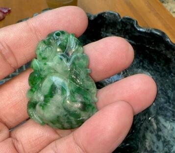 Natural Jade Fengshui Fairy Peach TPT41 3 Natural Jade Fengshui Fairy Peach TPT41 3