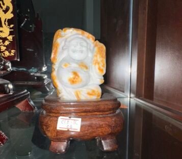 Natural Jade God of Wealth Statue TCT0037