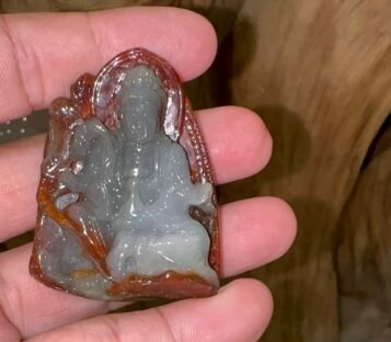 Natural Jade Loving Kindness Quan Yin CTHQA01 4 Natural Jade Loving Kindness Quan Yin CTHQA01 2