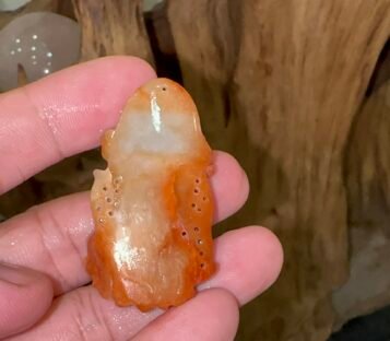 Natural Jade Loving Kindness Quan Yin CTHQA02 3