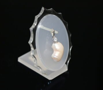 Natural Pearl With Silver Pendant MD014