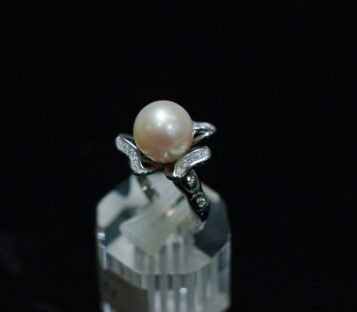 Natural Pearl With Silver Ring NB006