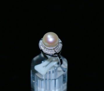 Natural Pearl With Silver Ring NB009