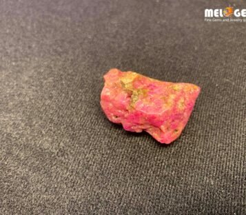 Natural Raw Ruby - Crystal Ruby Luc Yen RT008