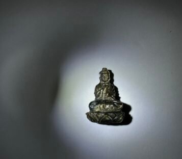 Natural Sapphire Loving Kindness Quan Yin SQA09