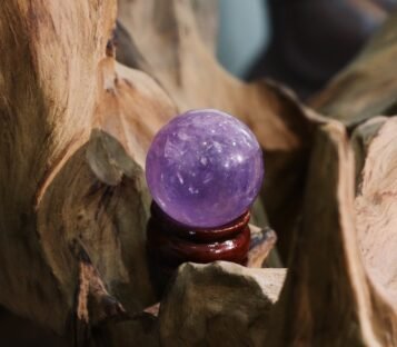Feng Sui Violet Quartz Ball CPT1