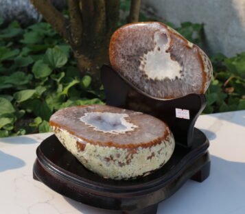 Feng Shui Wealth Good Luck Attract Agate Crystal Cave TBT1