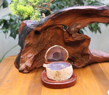 Feng Shui Wealth Good Luck Attract Agate Crystal Cave TBT12