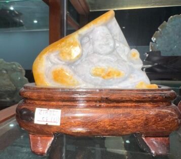 Natural Jade God of Wealth Statue TCT0046