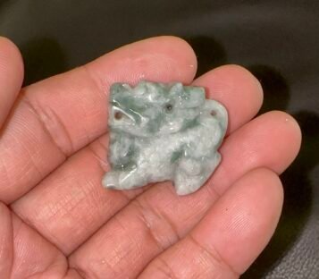 Feng Shui Wealthy Good Luck Attract Pixiu Jade TCT05