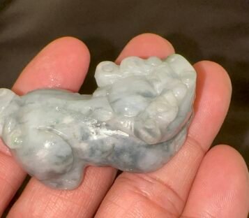 Feng Shui Wealthy Good Luck Attract Pixiu Jade TCT07