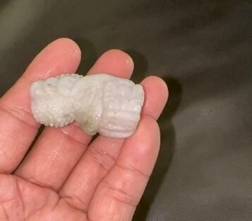 Feng Shui Wealthy Good Luck Attract Pixiu Jade TCT12