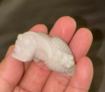 Feng Shui Wealthy Good Luck Attract Pixiu Jade TCT13