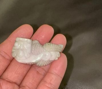 Feng Shui Wealthy Good Luck Attract Pixiu Jade TCT17