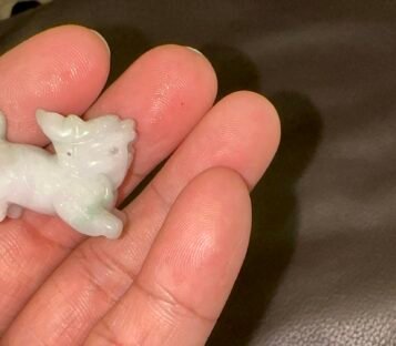 Feng Shui Wealthy Good Luck Attract Pixiu Jade TCT18