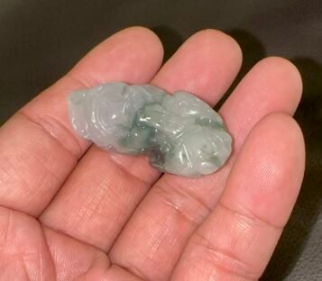 Feng Shui Wealthy Good Luck Attract Pixiu Jade TCT24