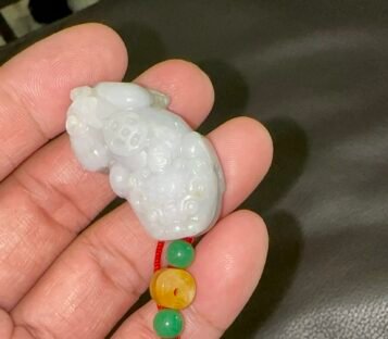 Feng Shui Wealthy Good Luck Attract Pixiu Jade TCT33 4 TCT33 1 rotated