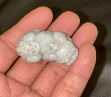 Feng Shui Wealthy Good Luck Attract Pixiu Jade TCT44