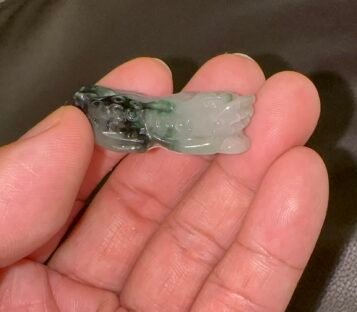 Feng Shui Wealthy Good Luck Attract Pixiu Jade TCT45