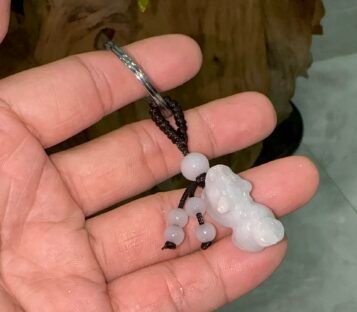 Feng Shui Key Chain VT28