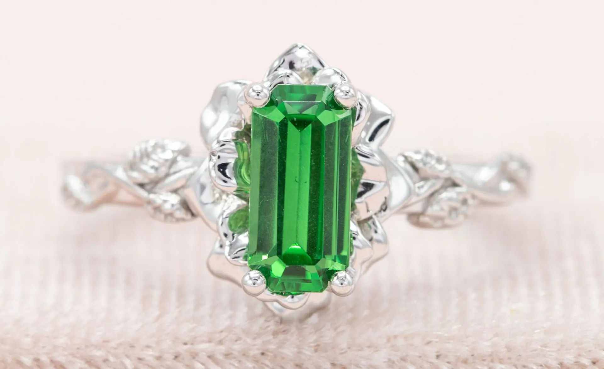 32 different green gemstones and their suitability for engagement rings 32 different green gemstones and their suitability for engagement rings
