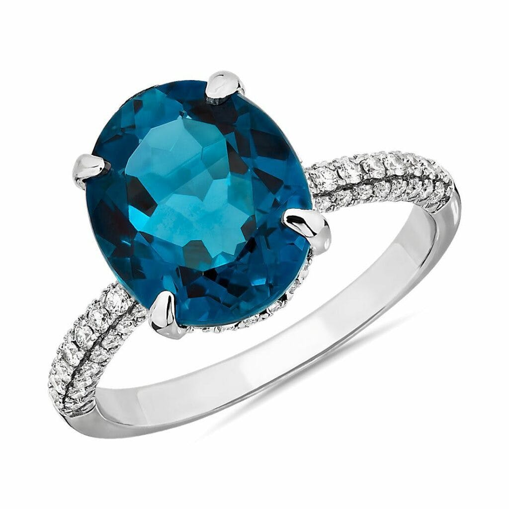Blue Topaz: The Perfect Gemstone for a Fourth Anniversary Gift Blue Topaz: The Perfect Gemstone for a Fourth Anniversary Gift