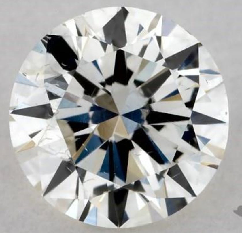 Choosing the Right Clarity Grade: Is an I1 Diamond Worth It? 2 choosing the right clarity grade is an i1 diamond worth it