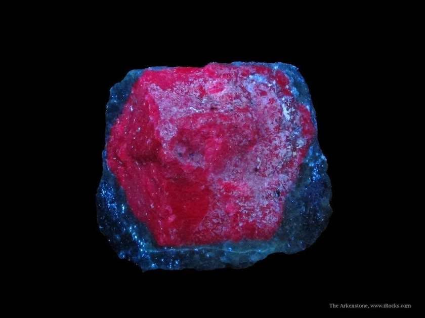Do Natural Rubies Fluoresce? Do Natural Rubies Fluoresce?
